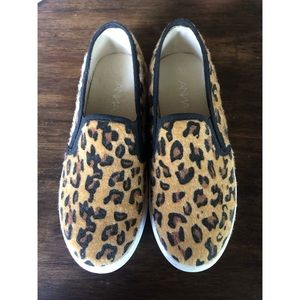 Leopard print slip-ons